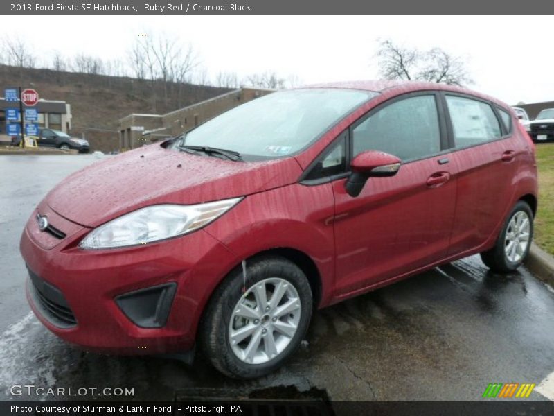 Ruby Red / Charcoal Black 2013 Ford Fiesta SE Hatchback