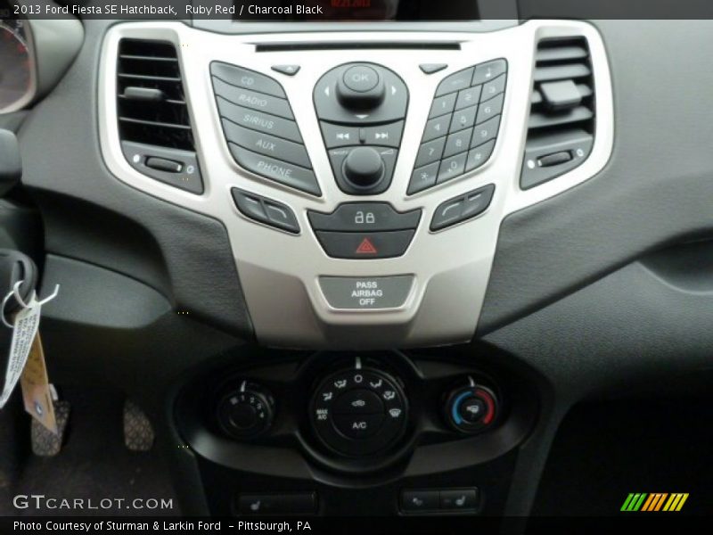 Ruby Red / Charcoal Black 2013 Ford Fiesta SE Hatchback