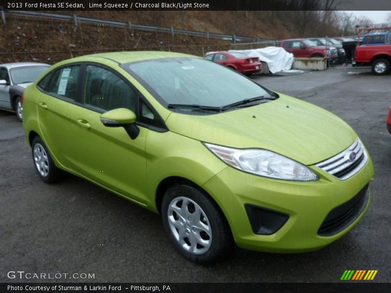 Lime Squeeze / Charcoal Black/Light Stone 2013 Ford Fiesta SE Sedan