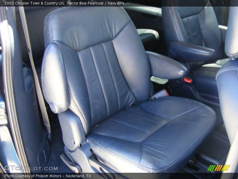 Patriot Blue Pearlcoat / Navy Blue 2003 Chrysler Town & Country LXi