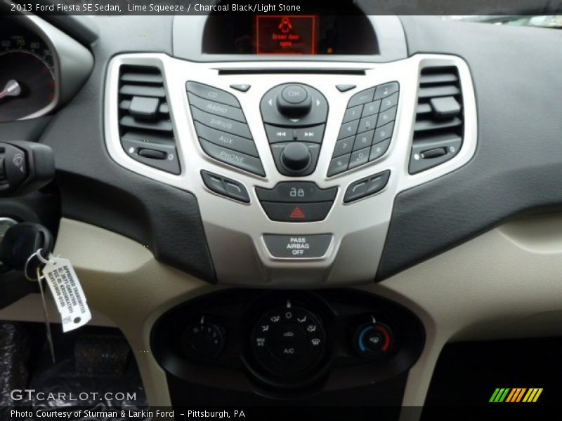 Lime Squeeze / Charcoal Black/Light Stone 2013 Ford Fiesta SE Sedan