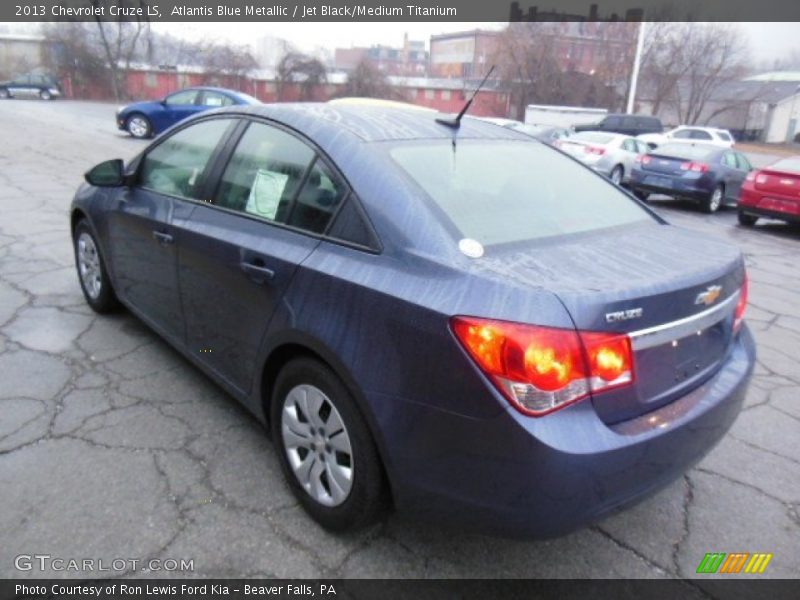 Atlantis Blue Metallic / Jet Black/Medium Titanium 2013 Chevrolet Cruze LS