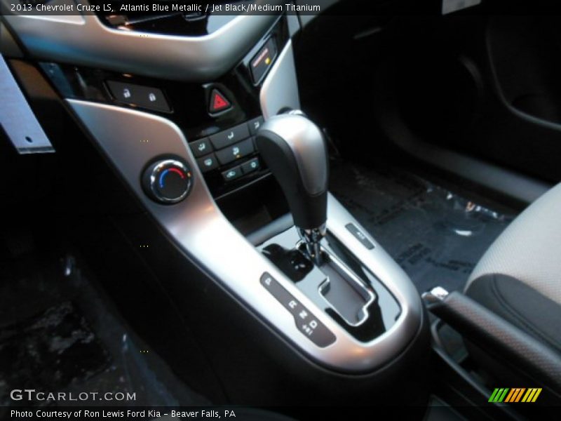 Atlantis Blue Metallic / Jet Black/Medium Titanium 2013 Chevrolet Cruze LS