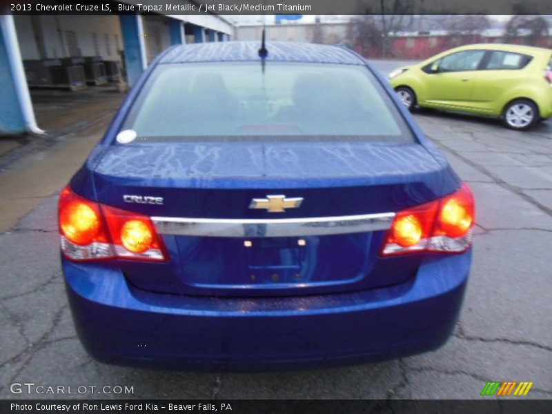 Blue Topaz Metallic / Jet Black/Medium Titanium 2013 Chevrolet Cruze LS