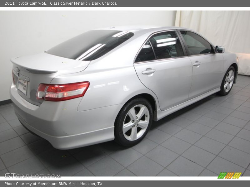Classic Silver Metallic / Dark Charcoal 2011 Toyota Camry SE