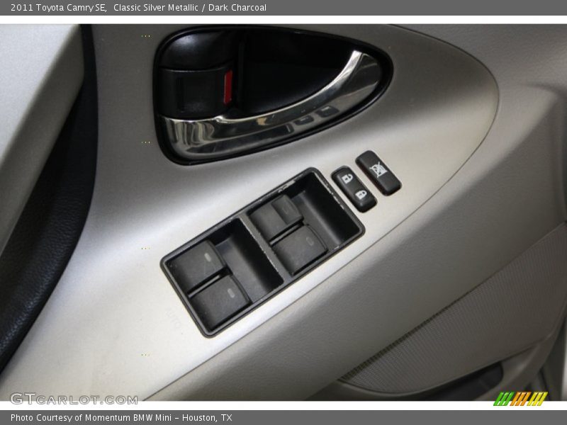 Classic Silver Metallic / Dark Charcoal 2011 Toyota Camry SE
