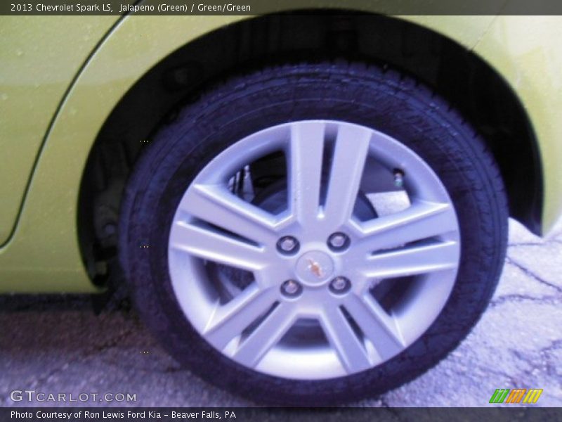 Jalapeno (Green) / Green/Green 2013 Chevrolet Spark LS