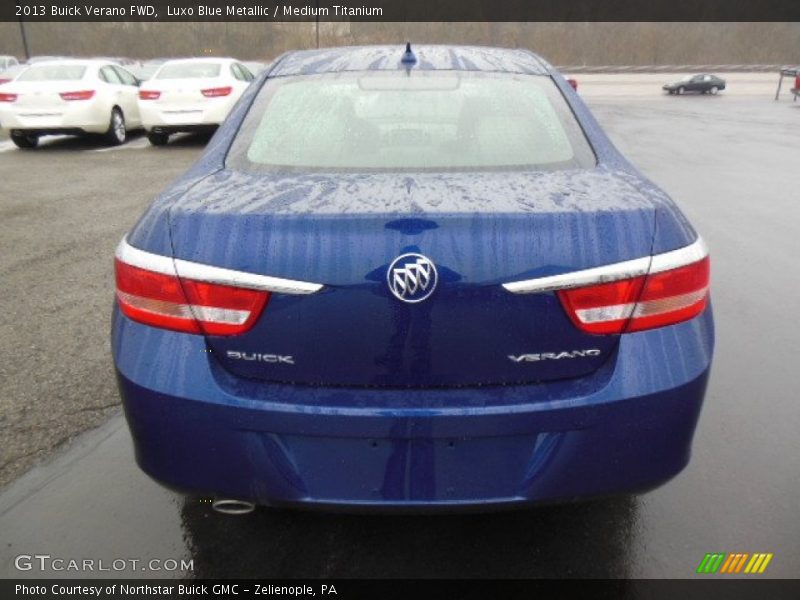 Luxo Blue Metallic / Medium Titanium 2013 Buick Verano FWD