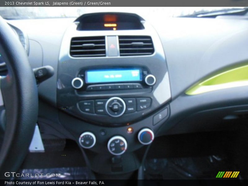 Jalapeno (Green) / Green/Green 2013 Chevrolet Spark LS