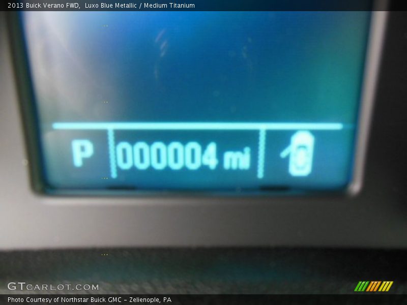 Luxo Blue Metallic / Medium Titanium 2013 Buick Verano FWD