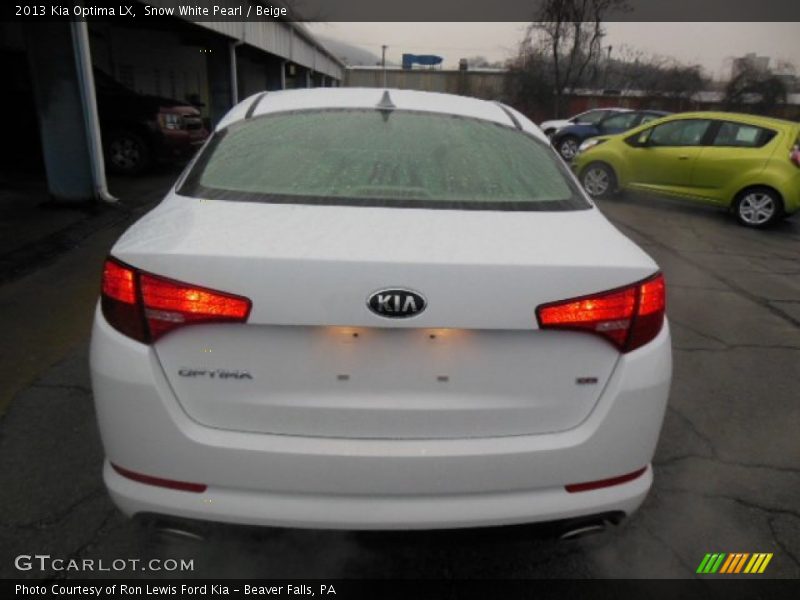 Snow White Pearl / Beige 2013 Kia Optima LX