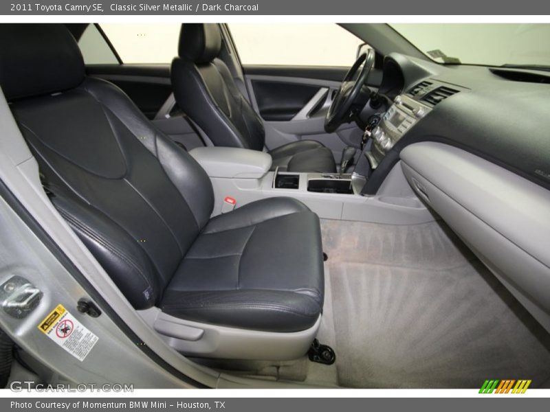Classic Silver Metallic / Dark Charcoal 2011 Toyota Camry SE