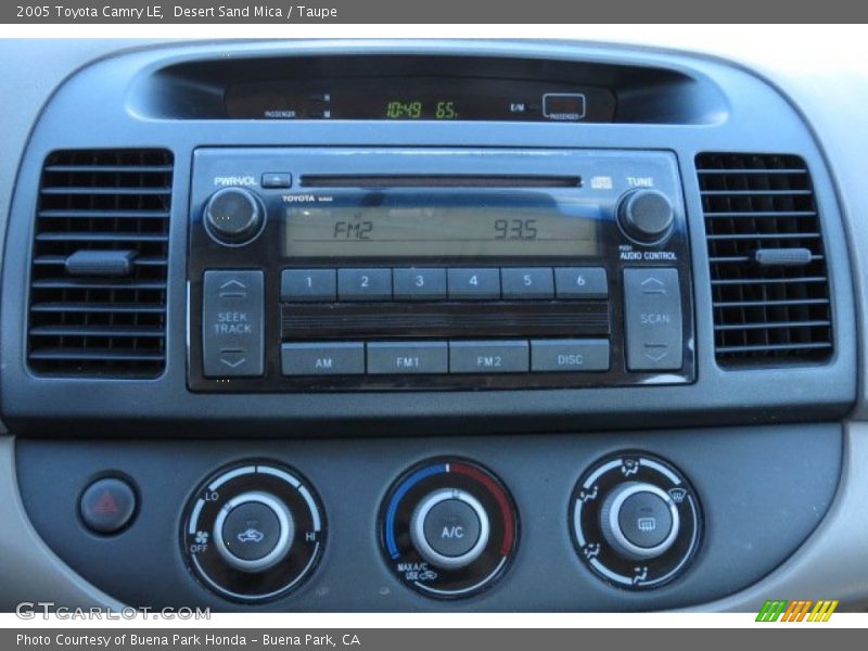 Desert Sand Mica / Taupe 2005 Toyota Camry LE