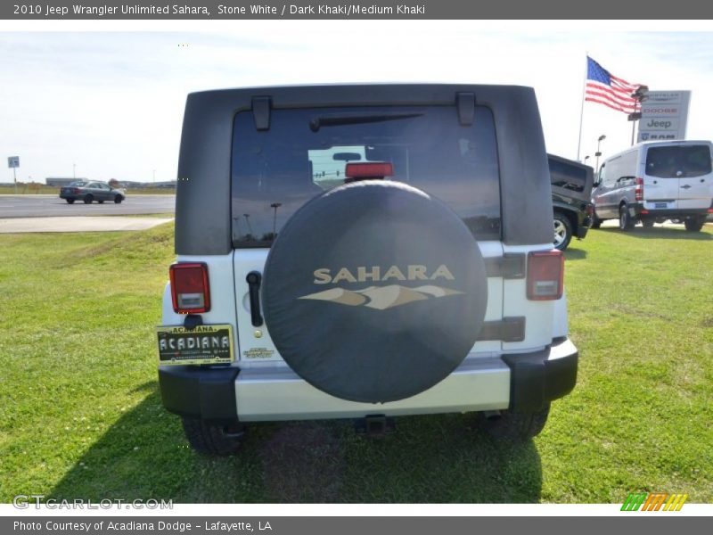 Stone White / Dark Khaki/Medium Khaki 2010 Jeep Wrangler Unlimited Sahara