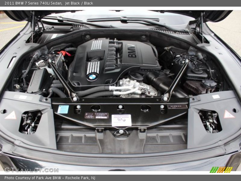 Jet Black / Black 2011 BMW 7 Series 740Li Sedan