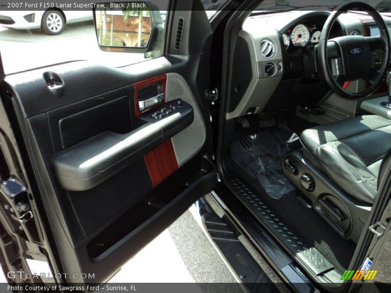 Black / Black 2007 Ford F150 Lariat SuperCrew