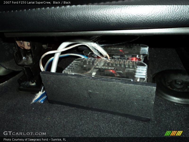 Black / Black 2007 Ford F150 Lariat SuperCrew
