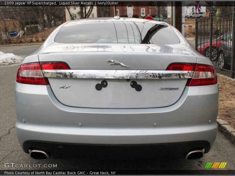 Liquid Silver Metallic / Ivory/Oyster 2009 Jaguar XF Supercharged