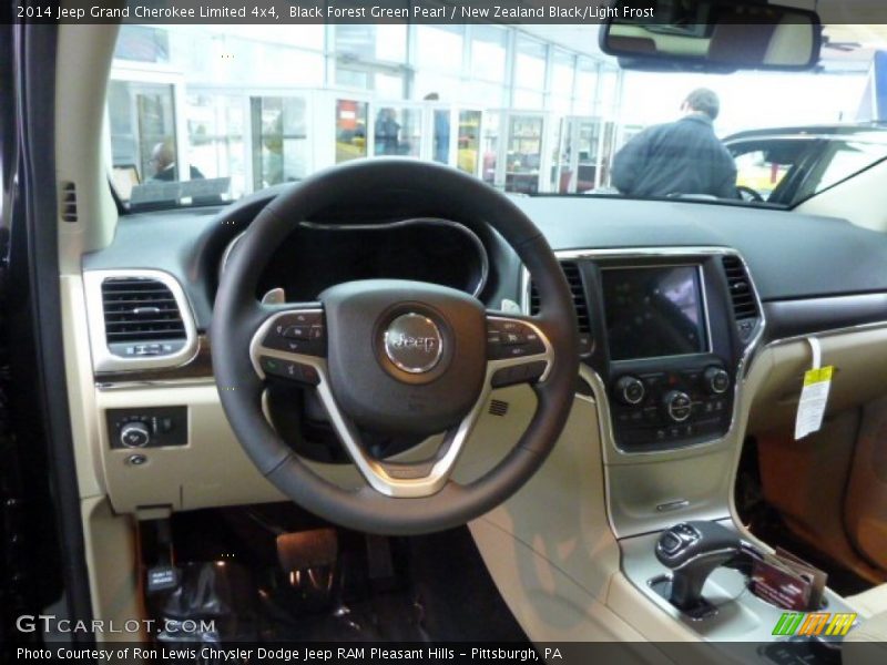 Dashboard of 2014 Grand Cherokee Limited 4x4