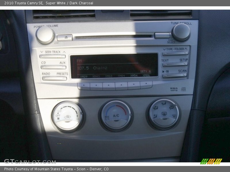 Super White / Dark Charcoal 2010 Toyota Camry SE