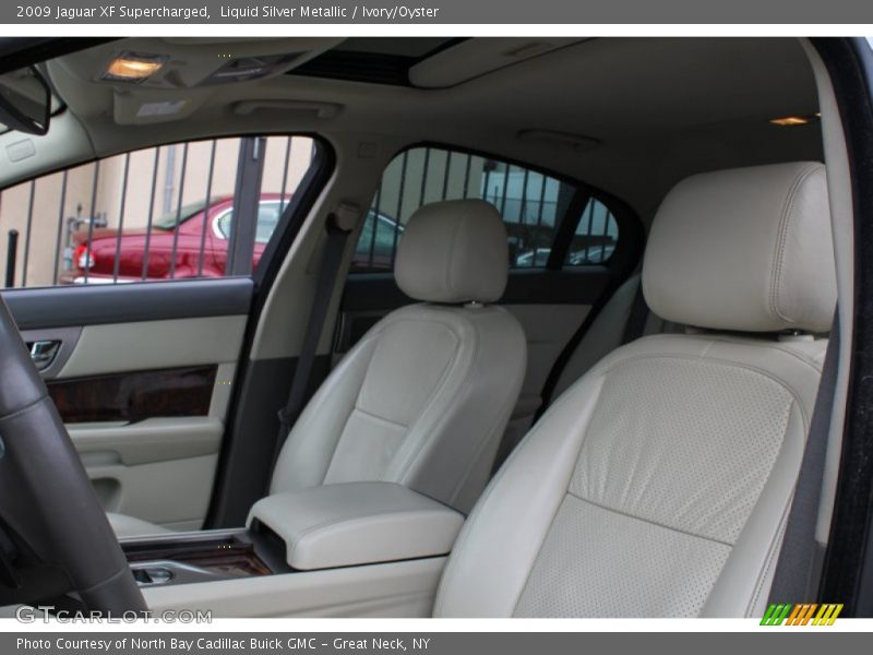 Liquid Silver Metallic / Ivory/Oyster 2009 Jaguar XF Supercharged