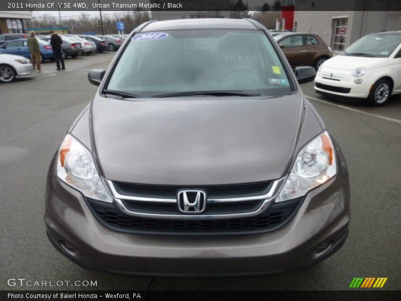 Urban Titanium Metallic / Black 2011 Honda CR-V SE 4WD