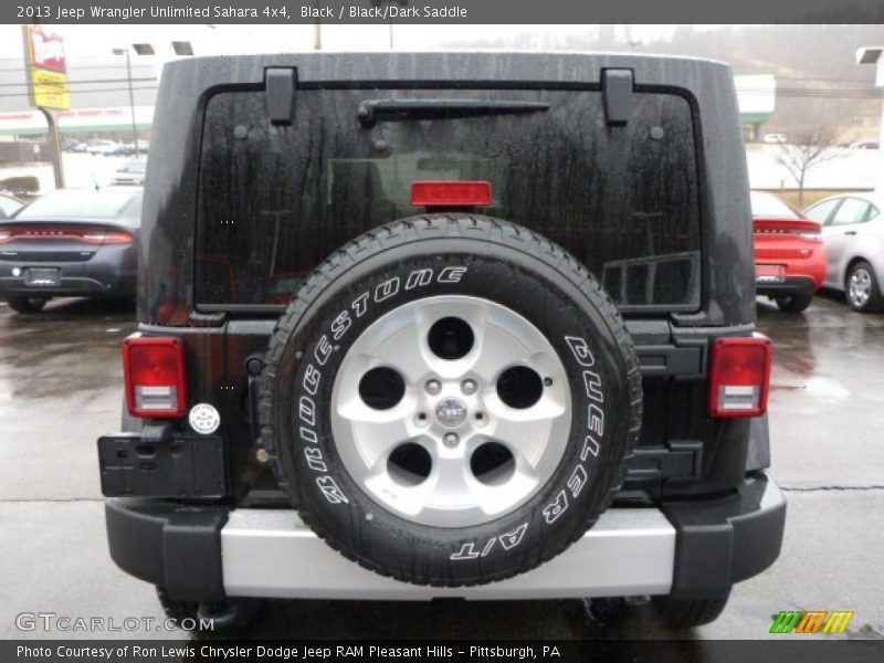 Black / Black/Dark Saddle 2013 Jeep Wrangler Unlimited Sahara 4x4