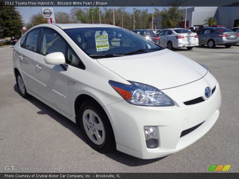 Blizzard White Pearl / Bisque 2011 Toyota Prius Hybrid IV