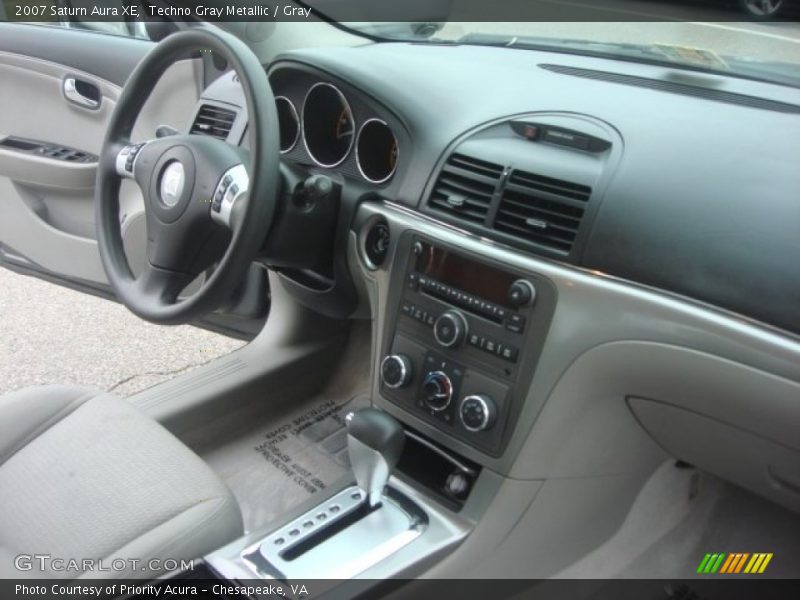 Techno Gray Metallic / Gray 2007 Saturn Aura XE