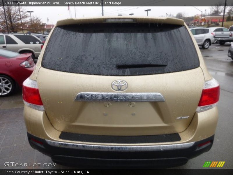 Sandy Beach Metallic / Sand Beige 2011 Toyota Highlander V6 4WD