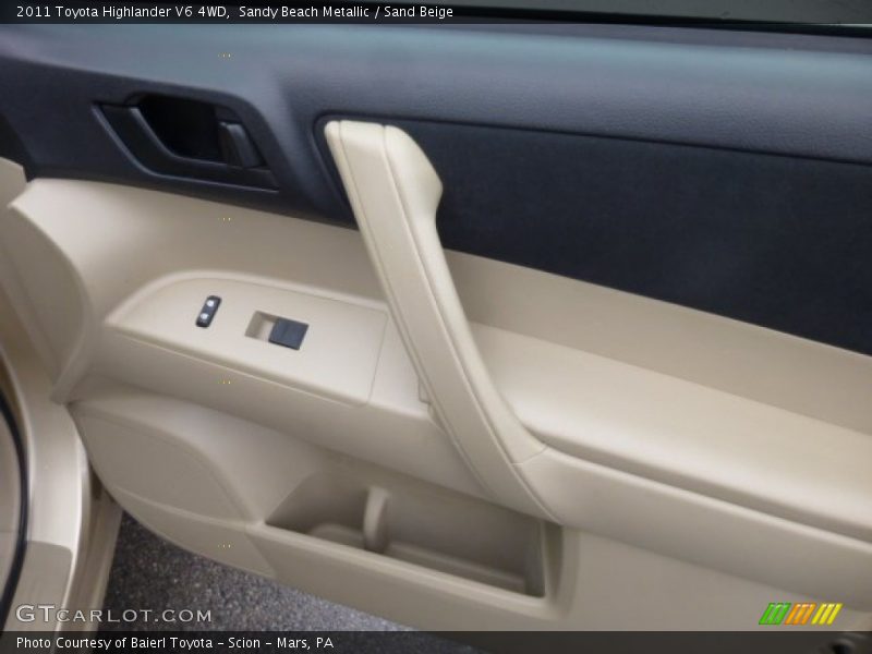 Sandy Beach Metallic / Sand Beige 2011 Toyota Highlander V6 4WD