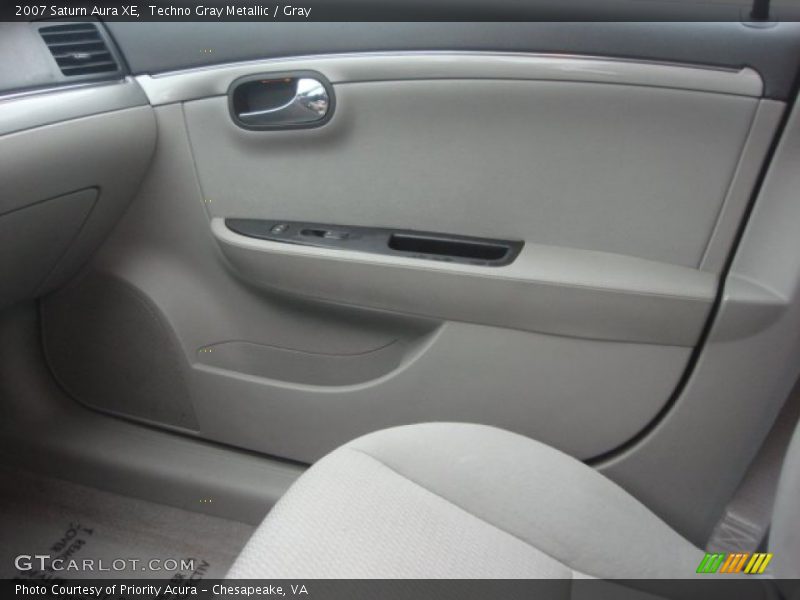 Techno Gray Metallic / Gray 2007 Saturn Aura XE