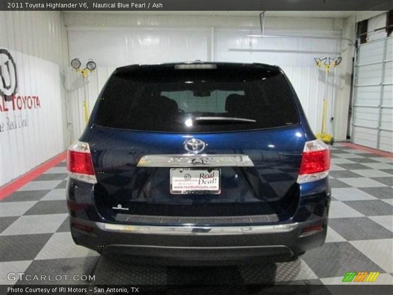 Nautical Blue Pearl / Ash 2011 Toyota Highlander V6
