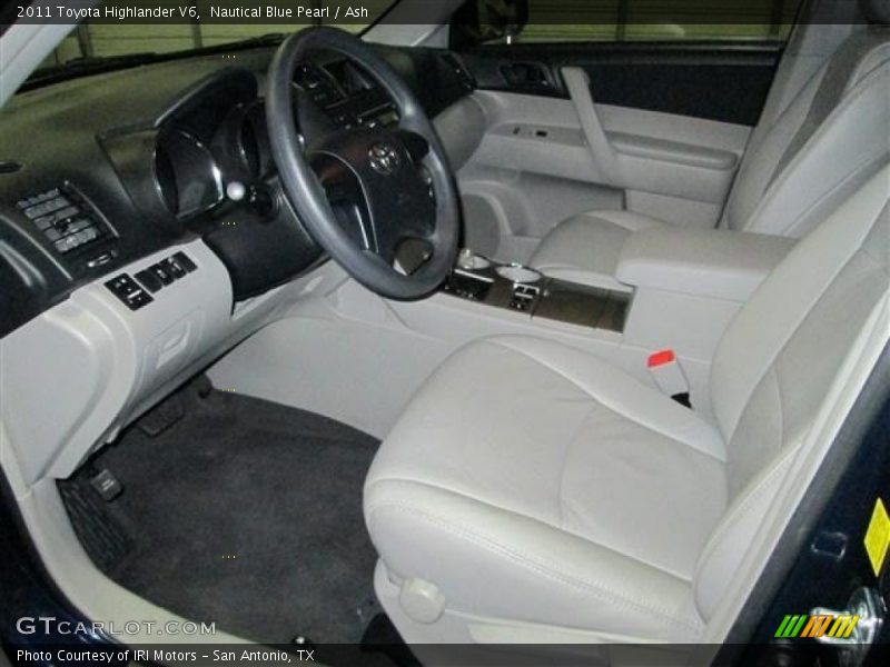 Nautical Blue Pearl / Ash 2011 Toyota Highlander V6