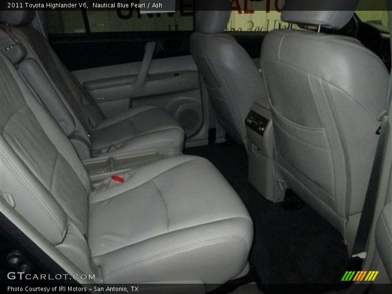 Nautical Blue Pearl / Ash 2011 Toyota Highlander V6