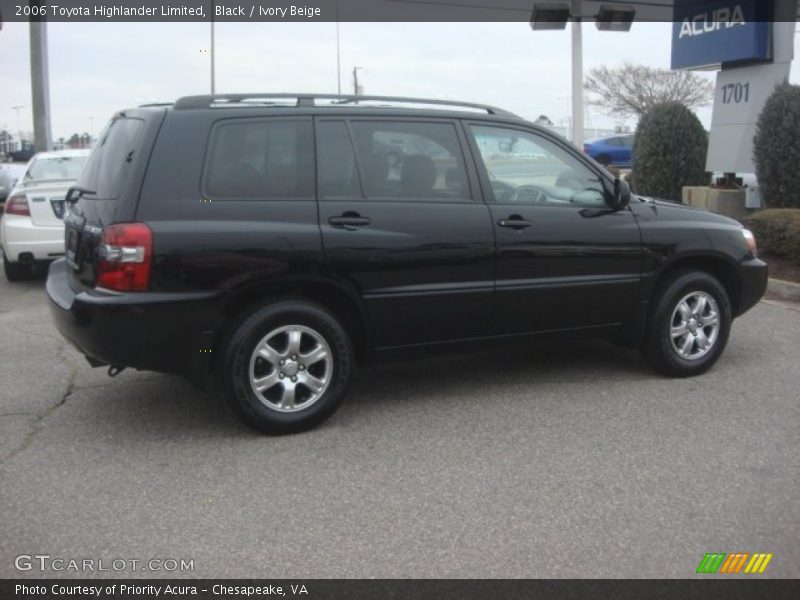 Black / Ivory Beige 2006 Toyota Highlander Limited