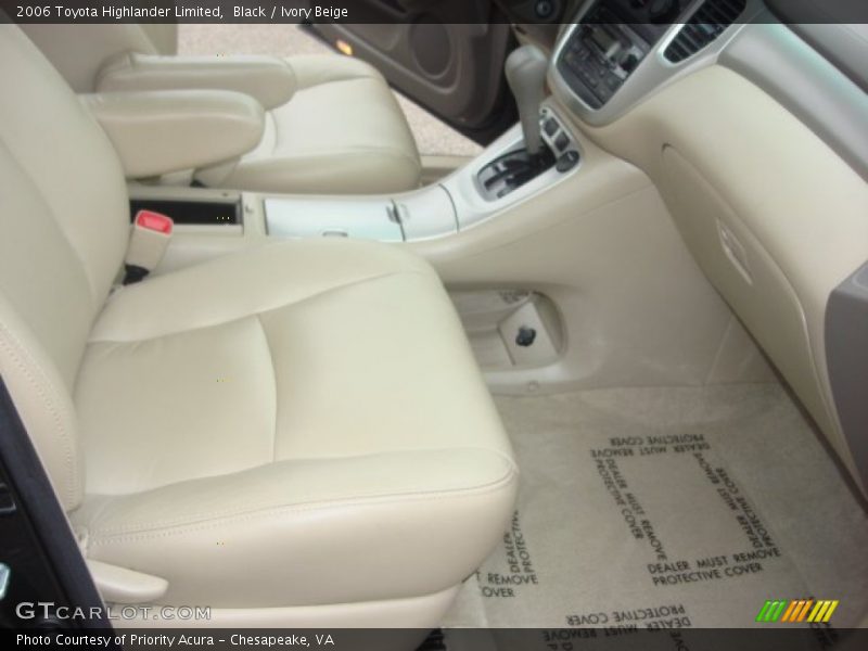 Black / Ivory Beige 2006 Toyota Highlander Limited