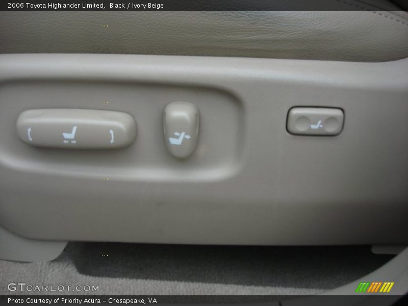 Black / Ivory Beige 2006 Toyota Highlander Limited
