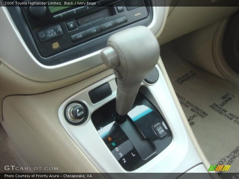 Black / Ivory Beige 2006 Toyota Highlander Limited