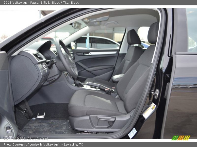 Black / Titan Black 2013 Volkswagen Passat 2.5L S