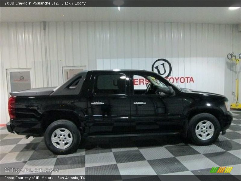 Black / Ebony 2008 Chevrolet Avalanche LTZ