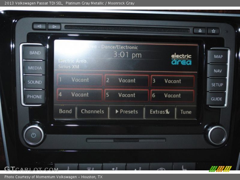 Platinum Gray Metallic / Moonrock Gray 2013 Volkswagen Passat TDI SEL