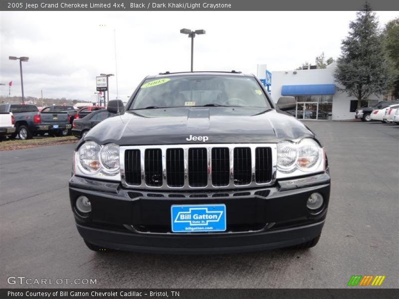 Black / Dark Khaki/Light Graystone 2005 Jeep Grand Cherokee Limited 4x4