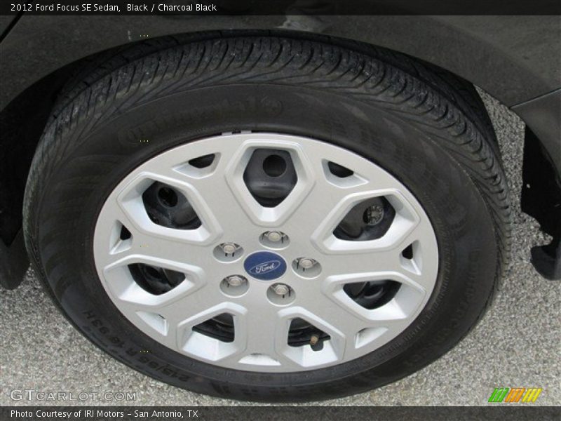Black / Charcoal Black 2012 Ford Focus SE Sedan