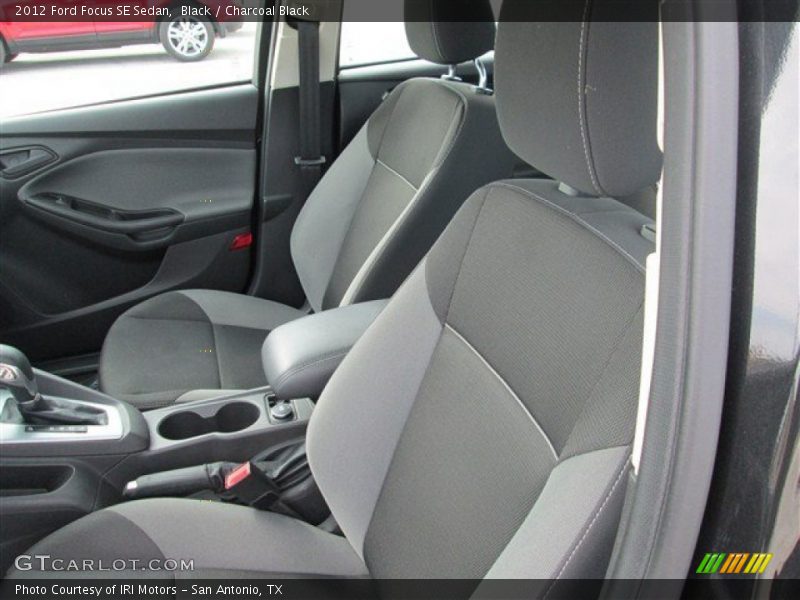 Black / Charcoal Black 2012 Ford Focus SE Sedan