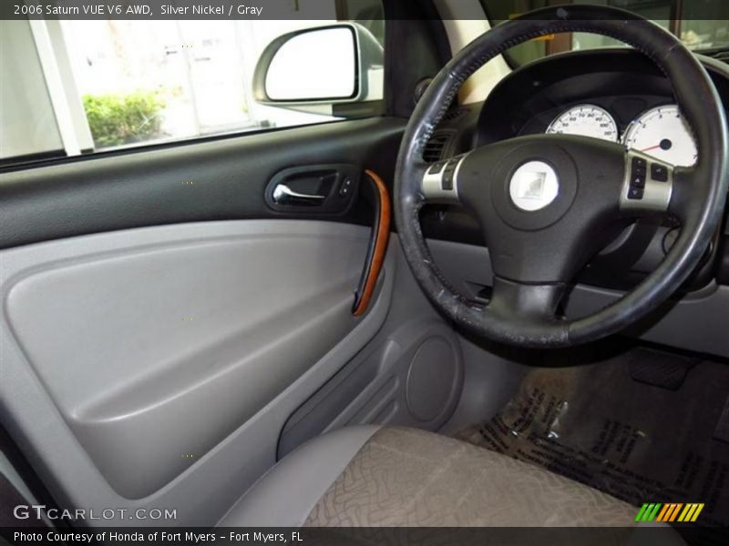 Silver Nickel / Gray 2006 Saturn VUE V6 AWD