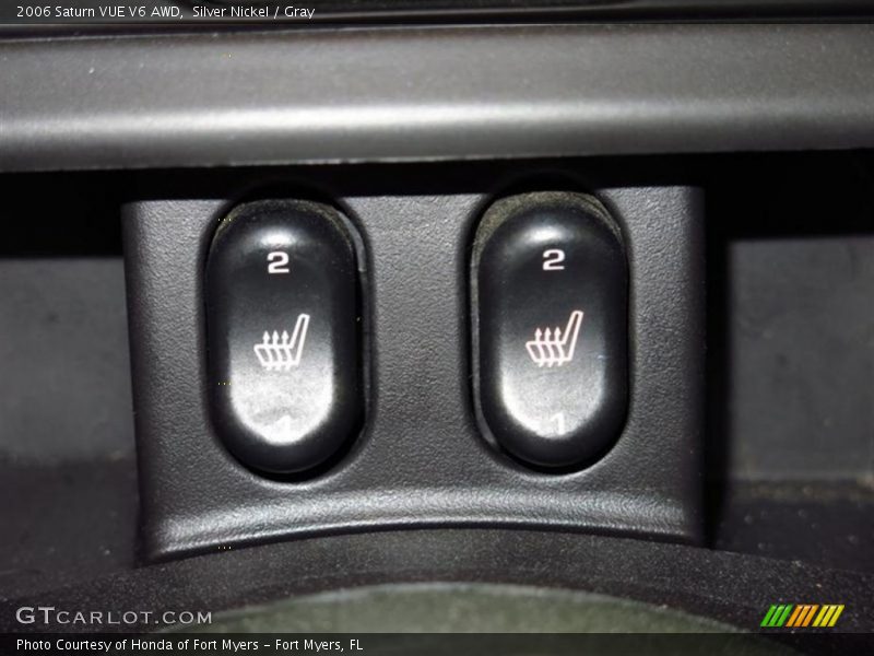 Silver Nickel / Gray 2006 Saturn VUE V6 AWD