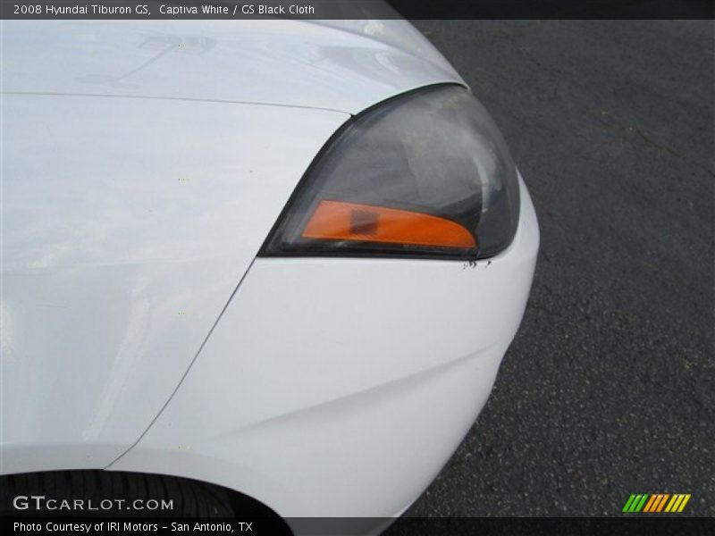 Captiva White / GS Black Cloth 2008 Hyundai Tiburon GS