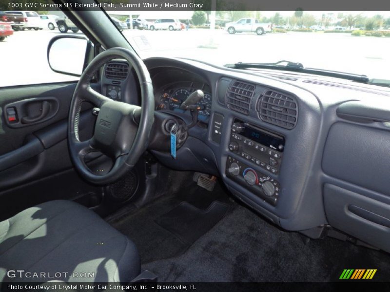 Dashboard of 2003 Sonoma SLS Extended Cab