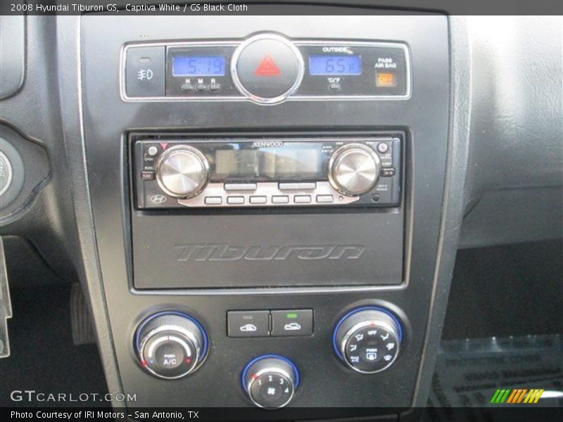 Captiva White / GS Black Cloth 2008 Hyundai Tiburon GS